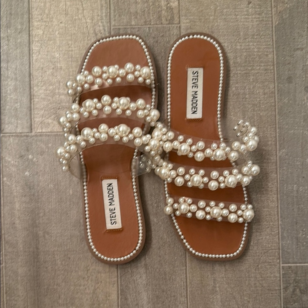 Steve Madden Pearl Embellished Sandals - Brown
